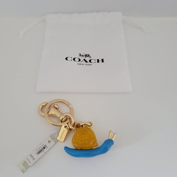 Coach CU307 Coach X Observed By Us Snail Bag Charm Key Ring Fob Gold Multi - Picture 1 of 5